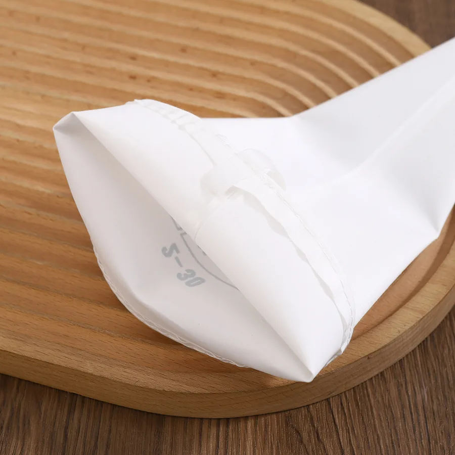Heavy-Duty Disposable Piping Bags — factory photo 4