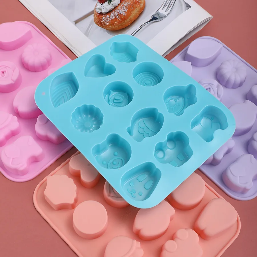 12-Cavity Animal Silicone Mould — factory photo 2