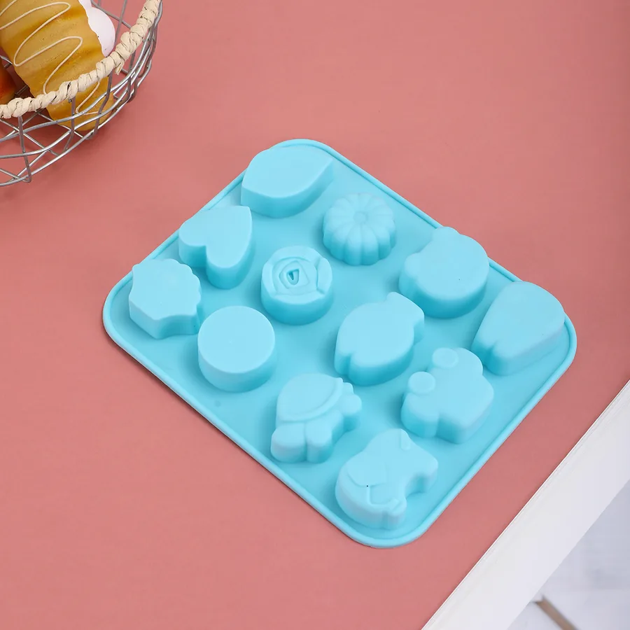 12-Cavity Animal Silicone Mould — factory photo 4