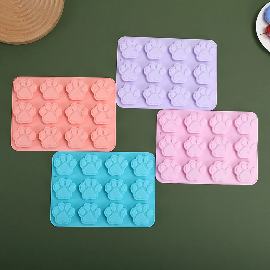 12-Cavity Cat Paw Silicone Mould