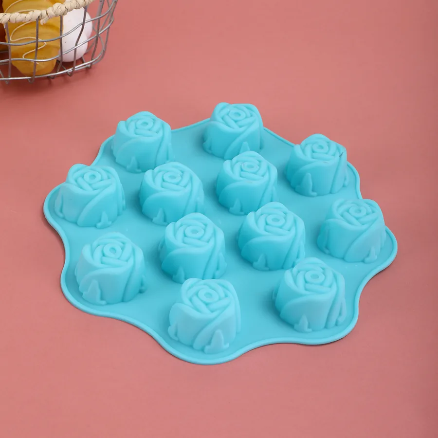12-Cavity Rose Silicone Mould — factory photo 3