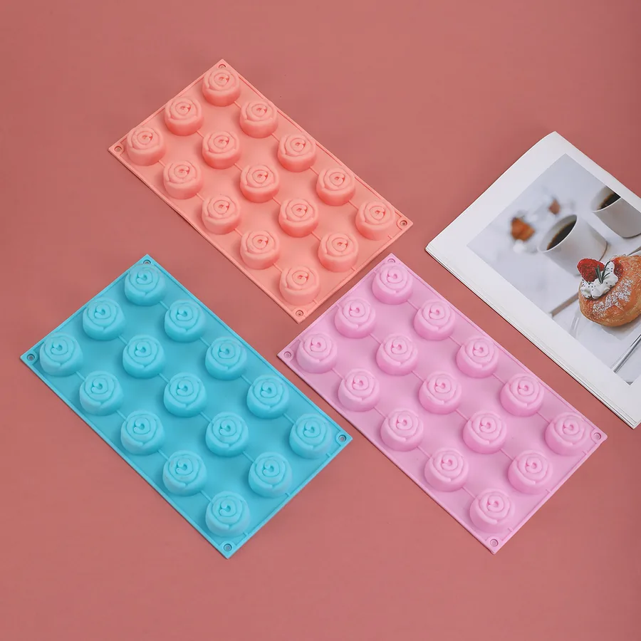 15-Cavity Rose Silicone Mould