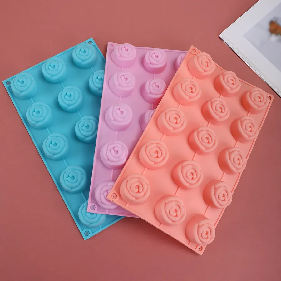 15-Cavity Rose Silicone Mould — factory photo 3