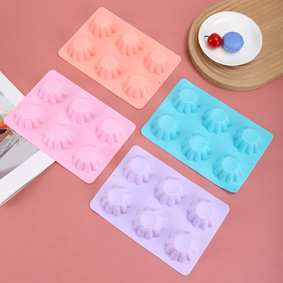 6-Cavity Scalloped Silicone Mould