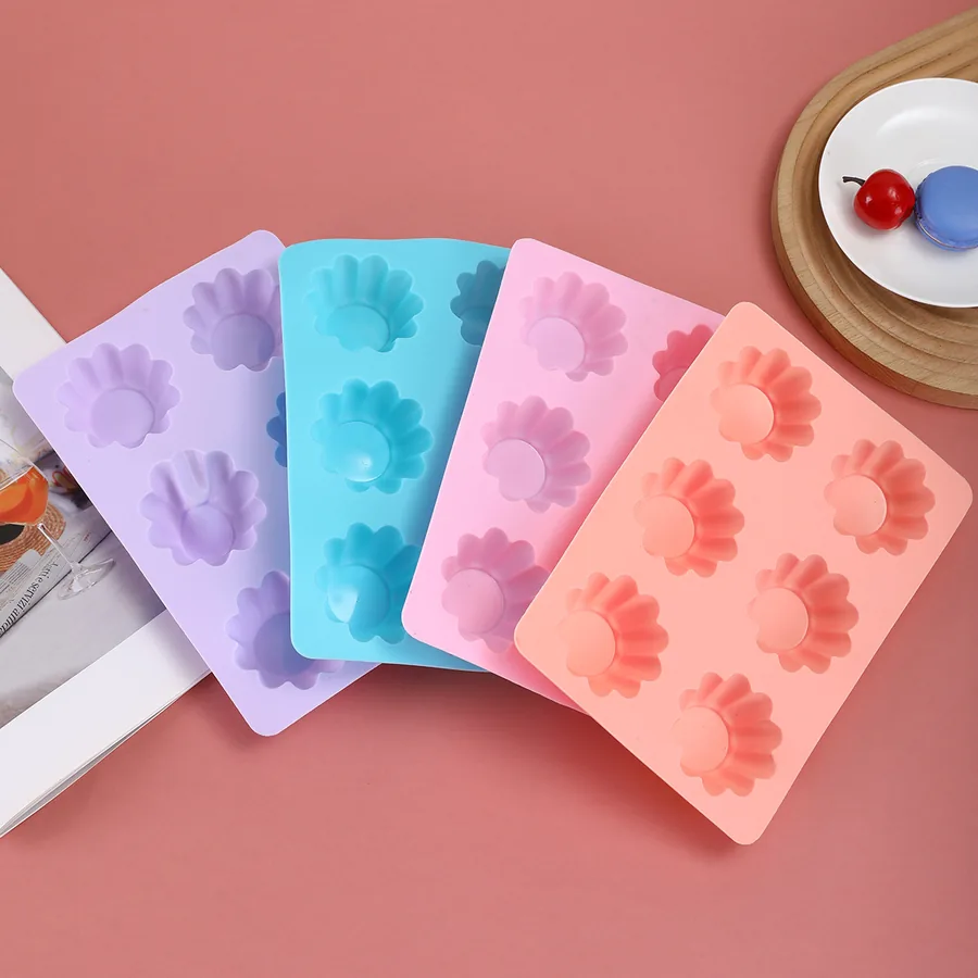 6-Cavity Scalloped Silicone Mould — factory photo 3