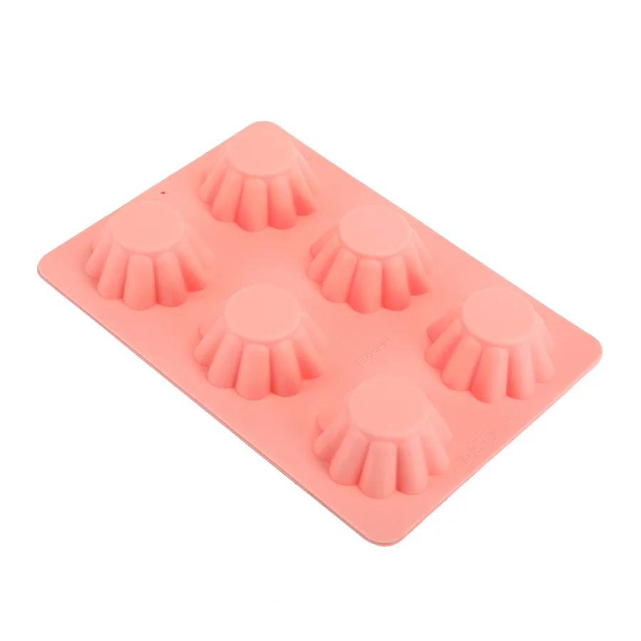 6-Cavity Scalloped Silicone Mould — factory photo 5