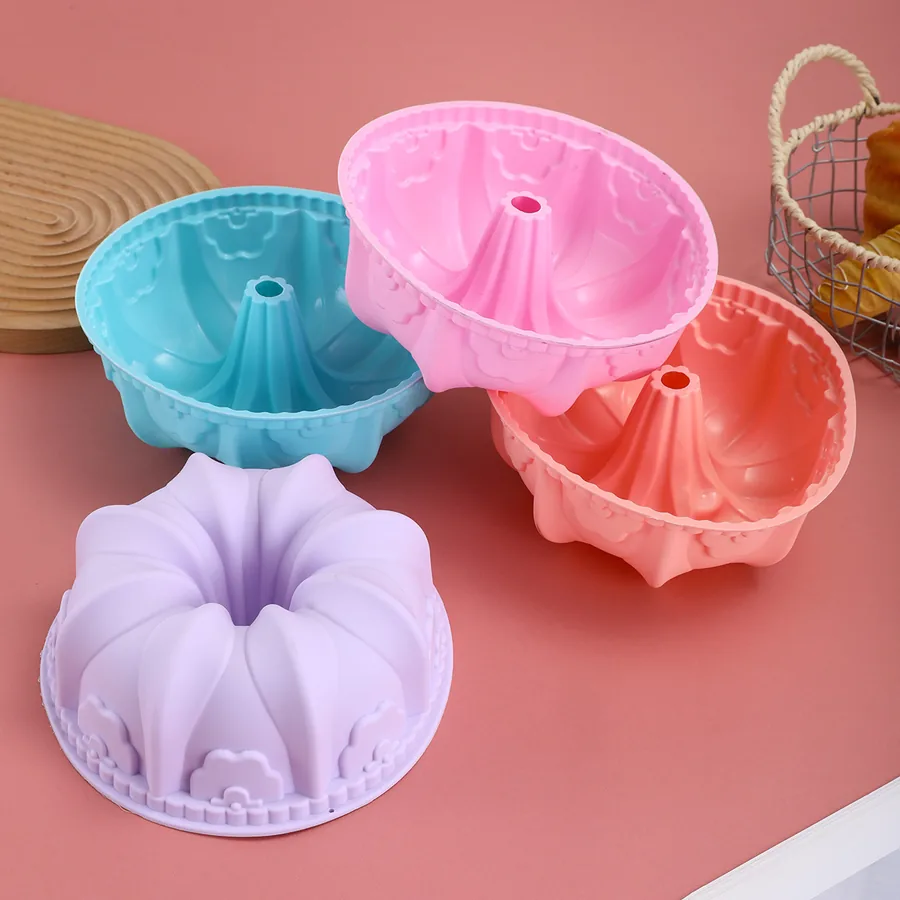Crown Silicone Cake Mould — food-grade bakeware, factory wholesale from Shansen Bakeware, Yongkang China