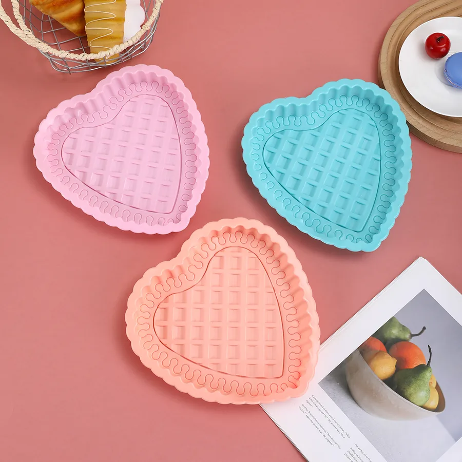 Heart-Shaped Silicone Baking Mould — factory photo 2