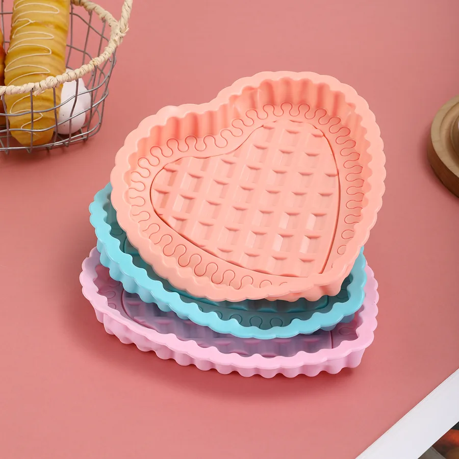 Heart-Shaped Silicone Baking Mould — factory photo 3