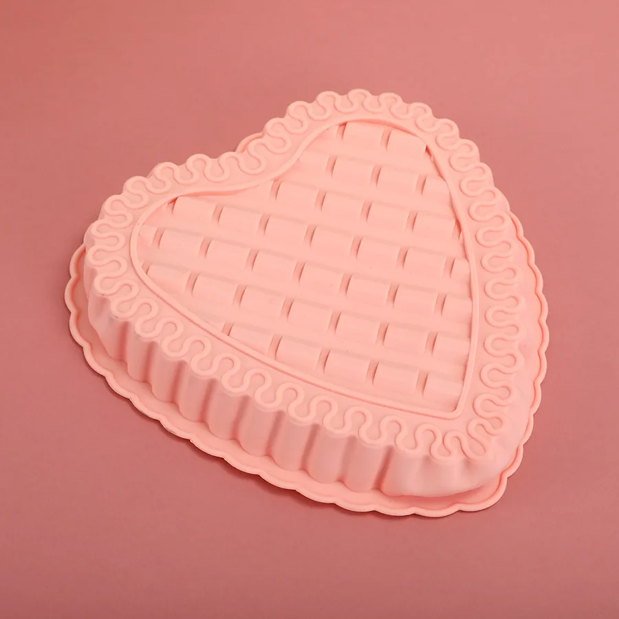 Heart-Shaped Silicone Baking Mould — factory photo 4