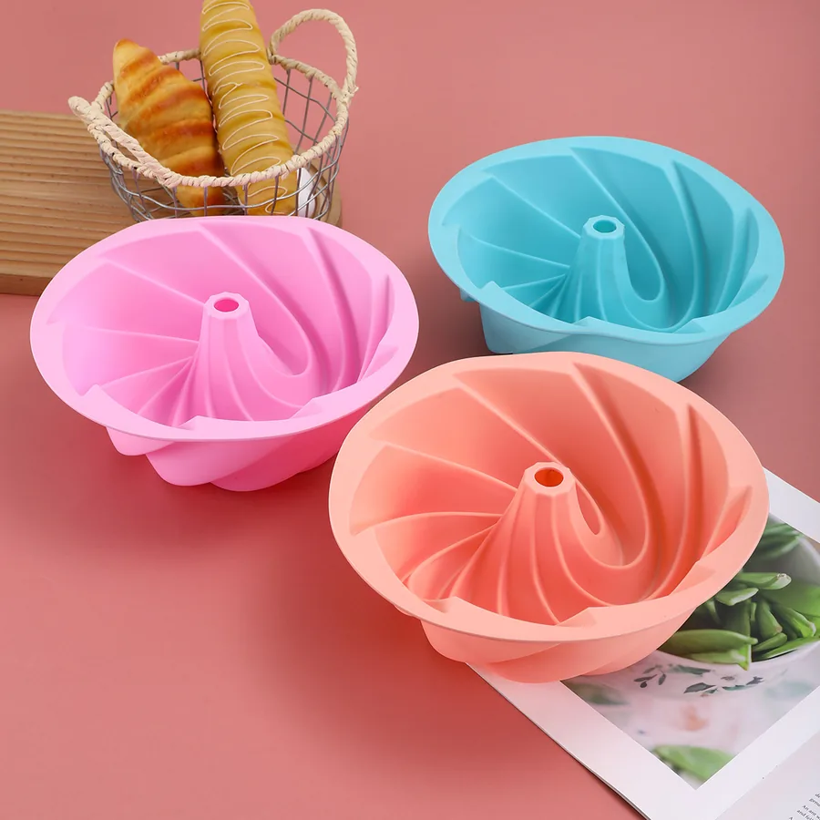 Hollow Spiral Silicone Cake Mould — factory photo 2
