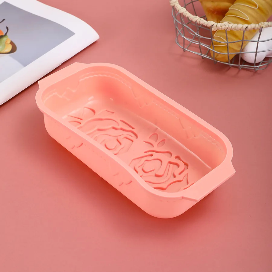 Rose-Pattern Silicone Loaf Pan — factory photo 4
