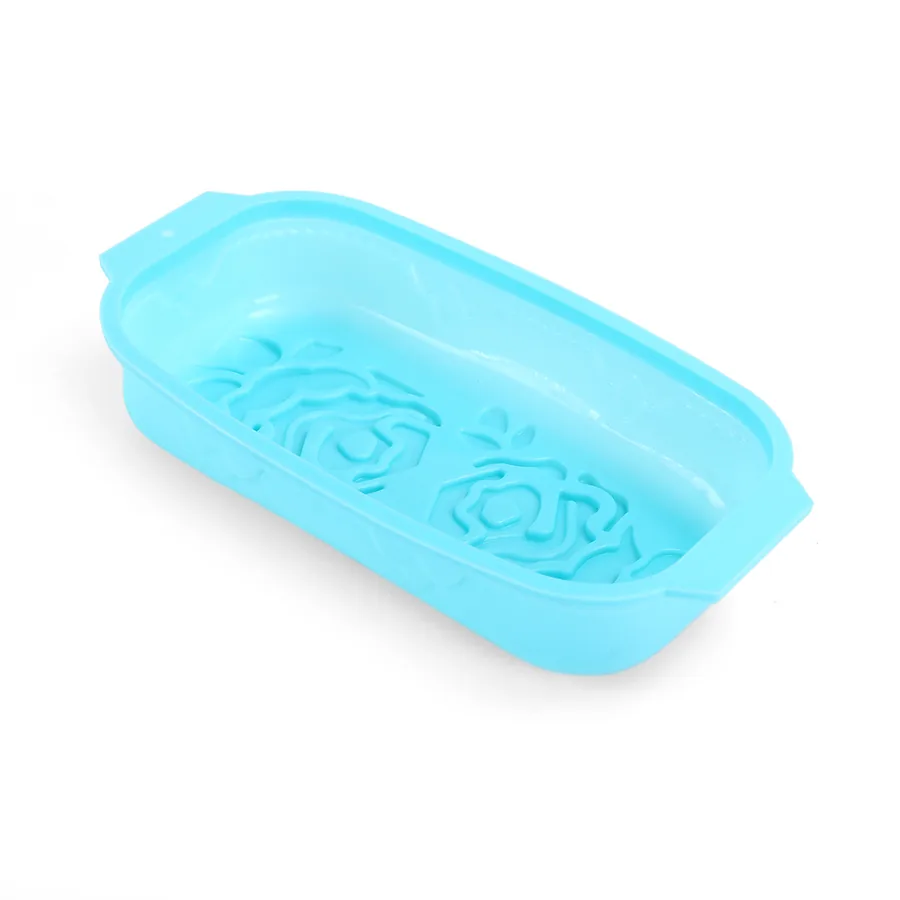 Rose-Pattern Silicone Loaf Pan — factory photo 5