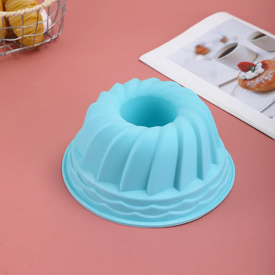 Spiral Bundt Pumpkin Silicone Mould — factory photo 4