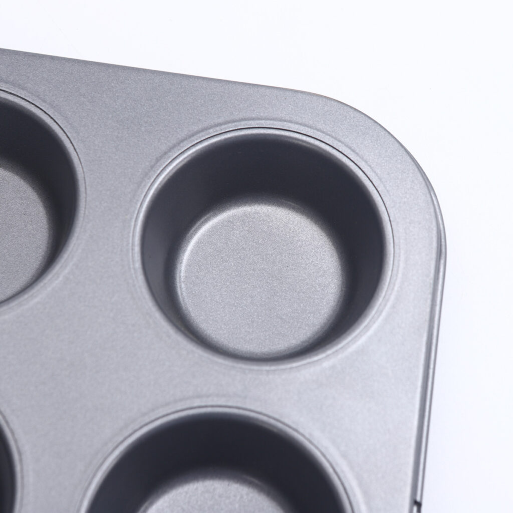12-Cup Muffin & Cupcake Tin detail 3